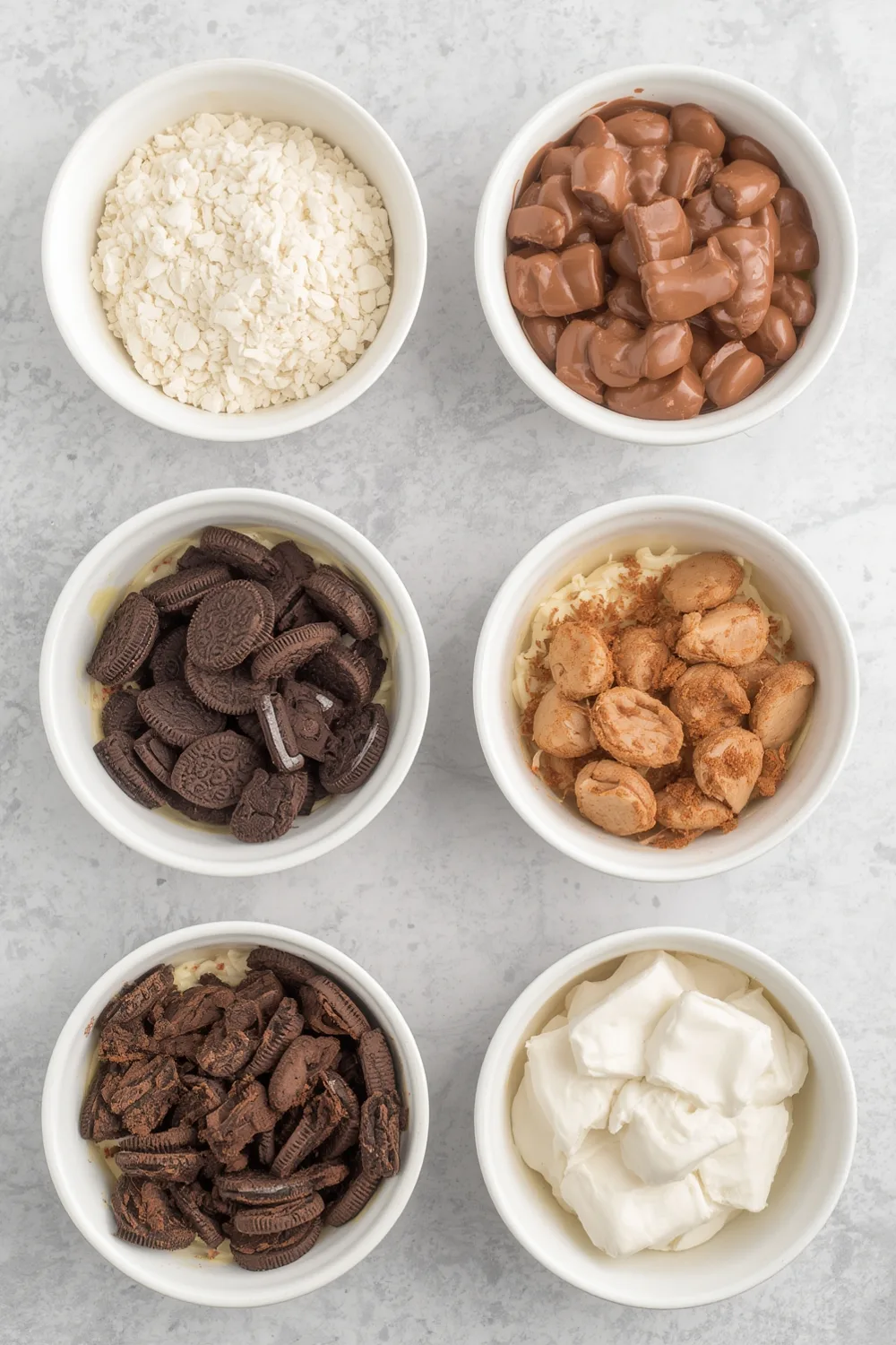 Layered Oreo Pudding Trifle